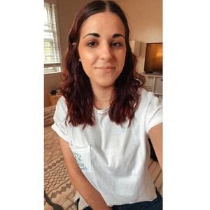 Meet your Posher, Alicia